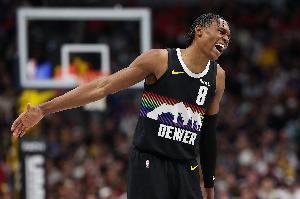 名记：快船有意追求佩顿·沃特森和比塔泽&并续约约翰·科林斯