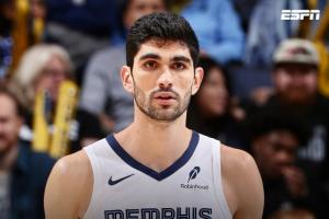 Shams：灰熊将阿尔达马送去独行侠 换AJ·约翰逊+1首轮+2次轮