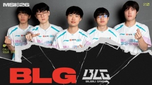 相信手大哥！knight乌鸦黑羽遮天蔽日 Xun咬穿T1 BLG扳回一城